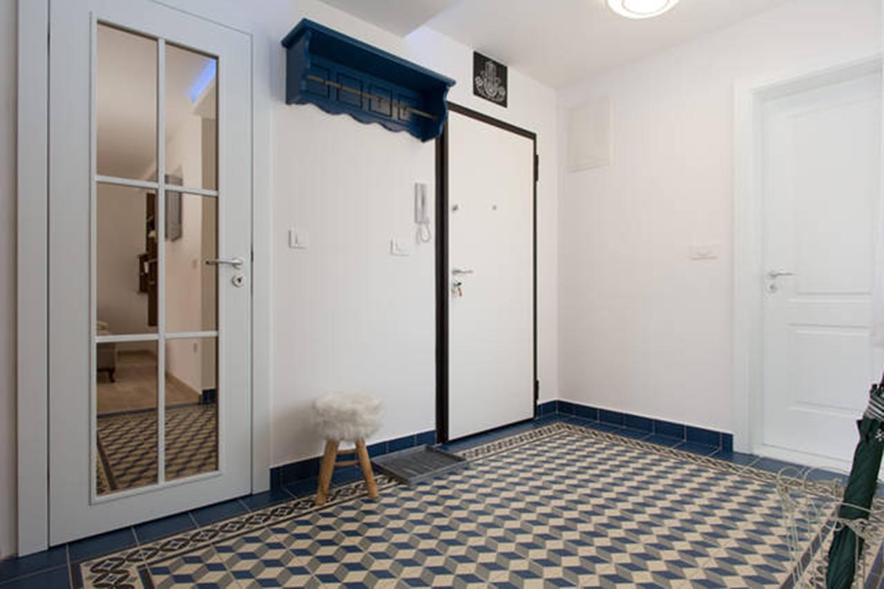 Apartment Drustveni Dom SJJ Exterior photo